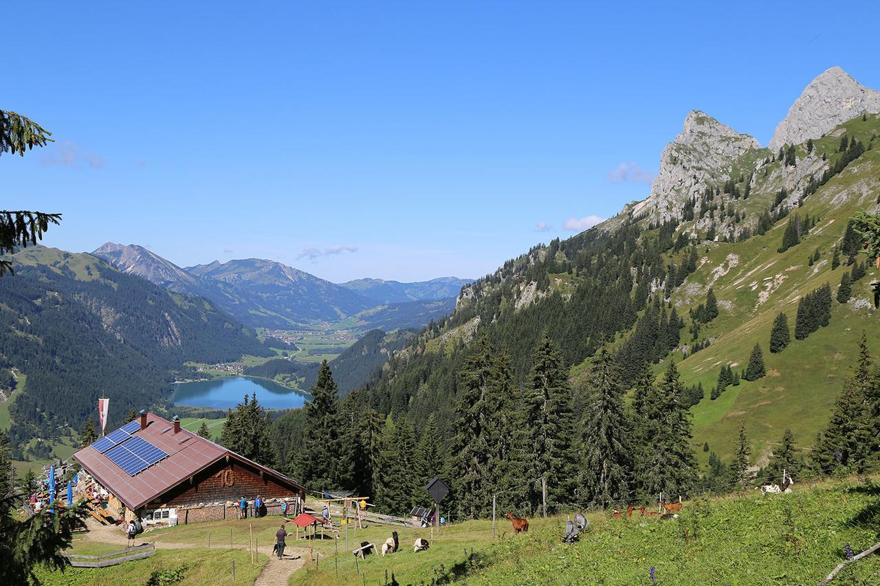 Pension Kreuzeck - Dein Gluecksplatz Am Lech Weissenbach am Lech Kültér fotó