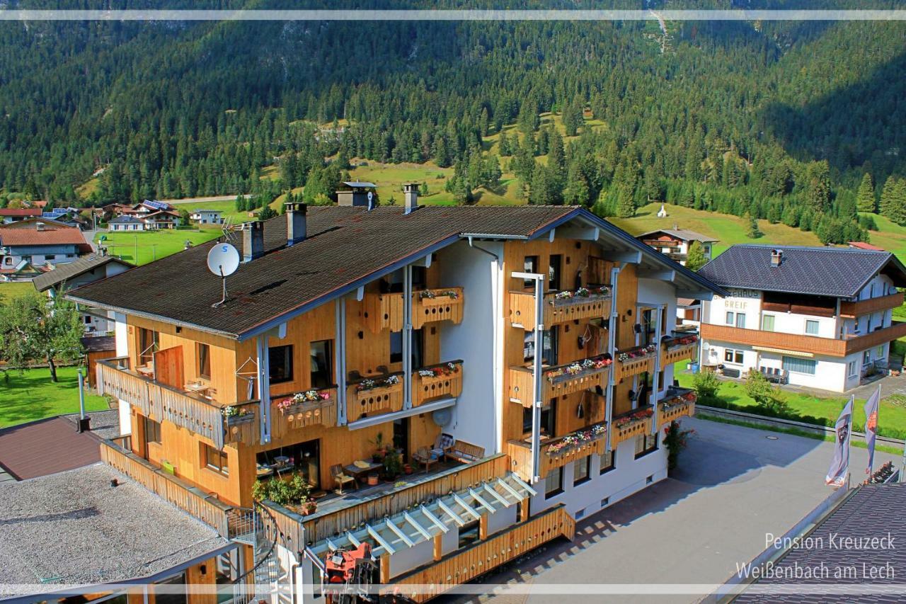 Pension Kreuzeck - Dein Gluecksplatz Am Lech Weissenbach am Lech Kültér fotó